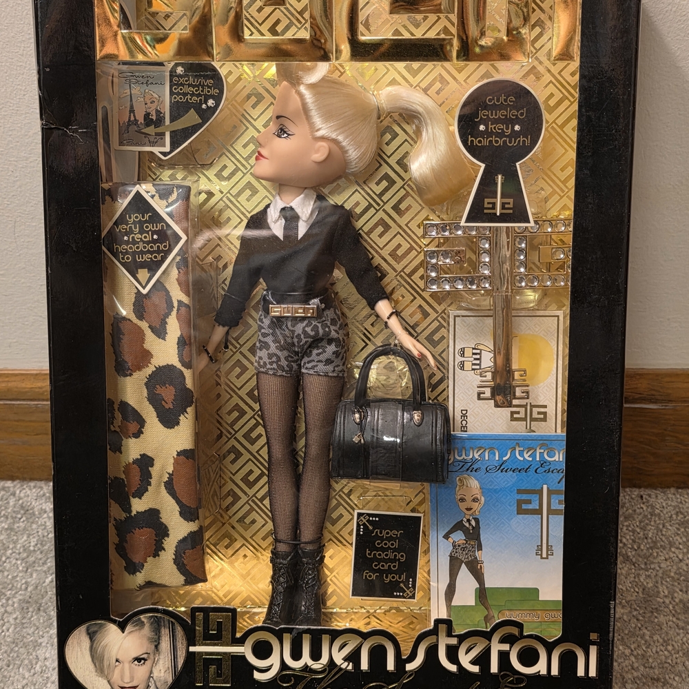 Harajuku Lovers Limited Edition Fashion Doll Set